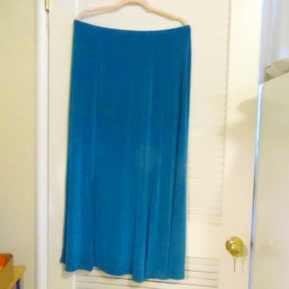 Citiknits Maxi Car Wash Skirt Size Large